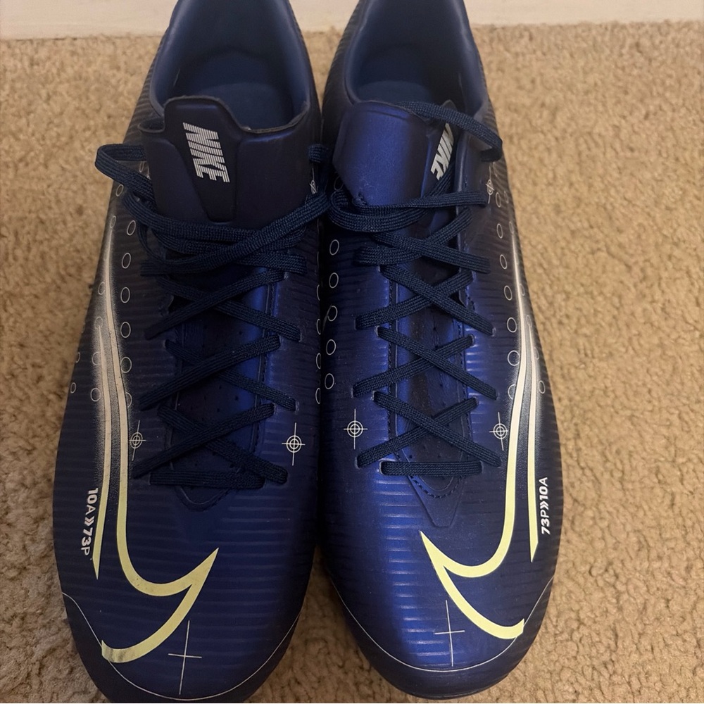 Size 10.5 - Nike Mercurial Superfly 7 Academy MDS MG Dream Speed